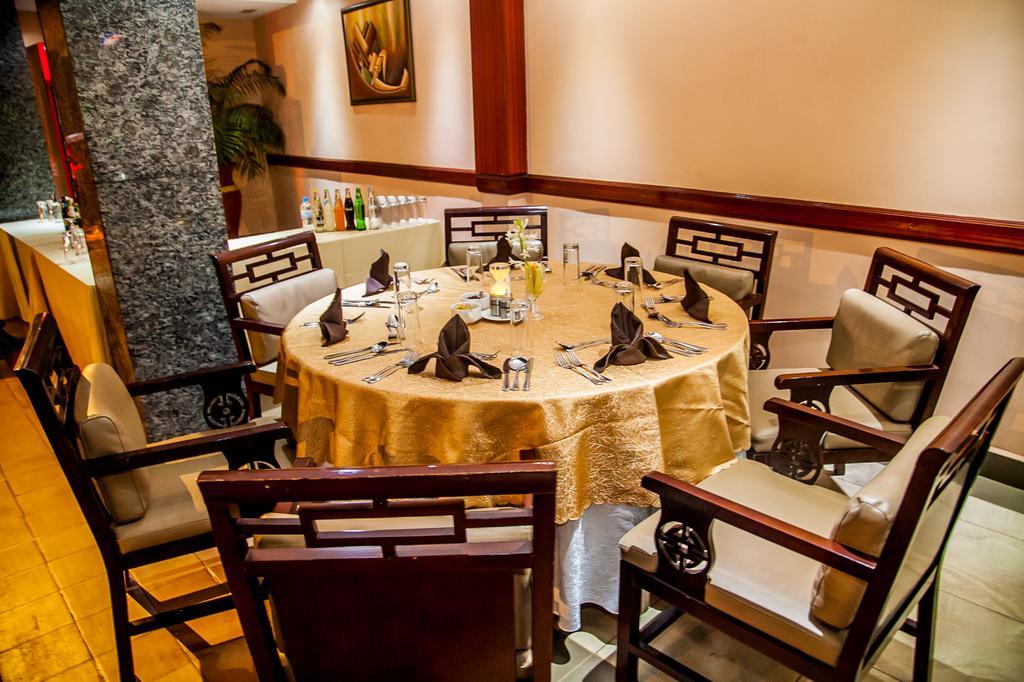 Grand Legacy Hotel Kigali Exterior photo