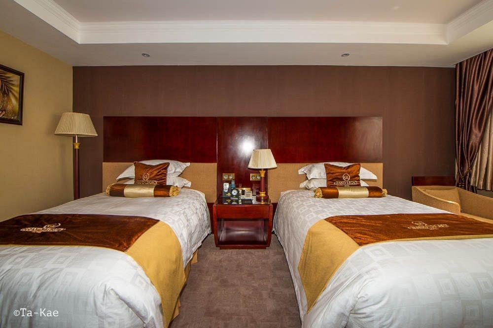 Grand Legacy Hotel Kigali Exterior photo